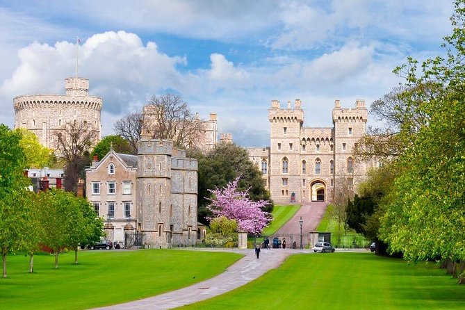 Extended visit: Windsor Castle & Stonehenge - Food, comfort, and what to bring