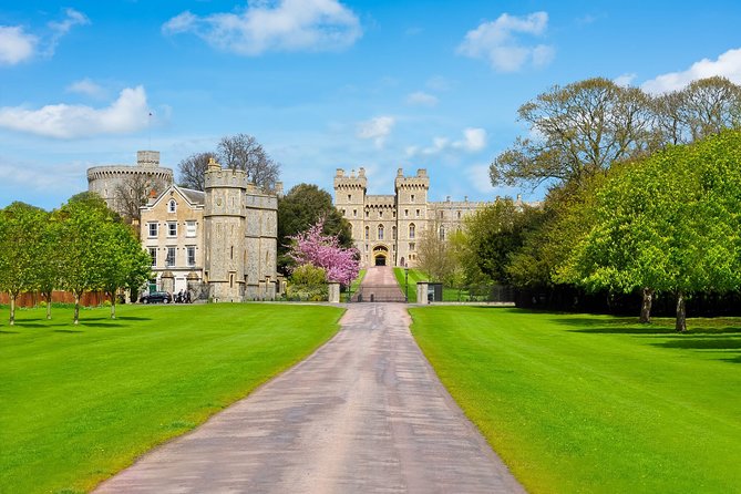 Extended visit: Windsor Castle & Stonehenge - Who should book this tour?