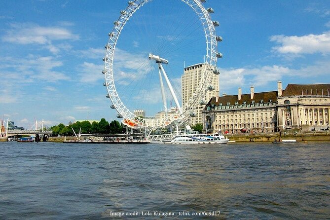 Family-Friendly Royal London: Private Full-Day Highlights Tour - What the private guide adds
