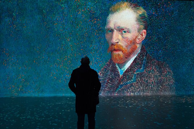 Frameless - Immersive Art Experience in London - The World Around Us: oceans, cities, and wide-open views