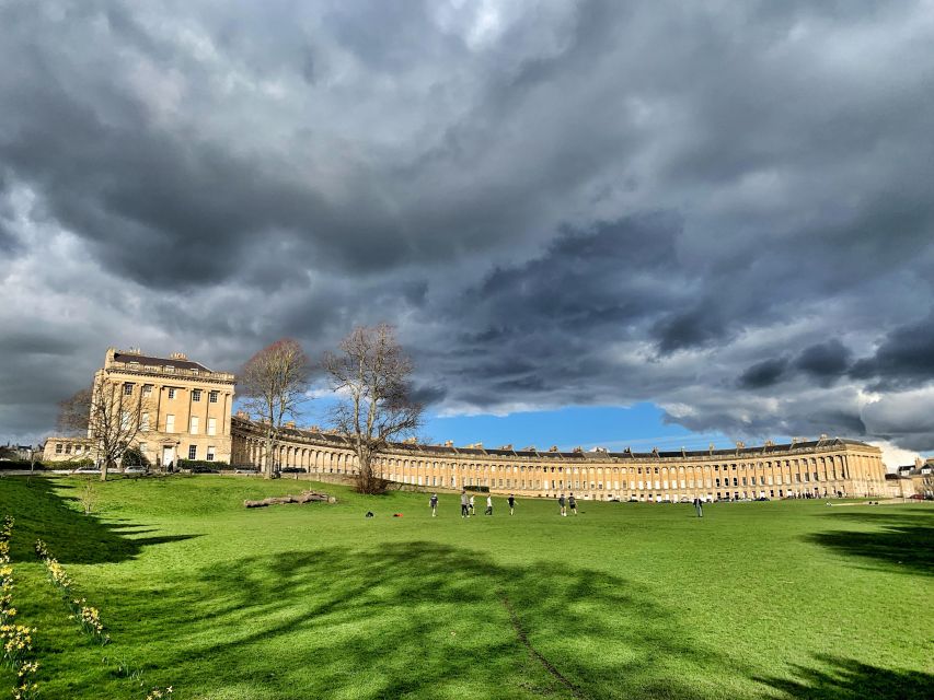 From Cambridge: Guided Day Tour to Bath and Stonehenge - Returning Through the Cotswold Hills