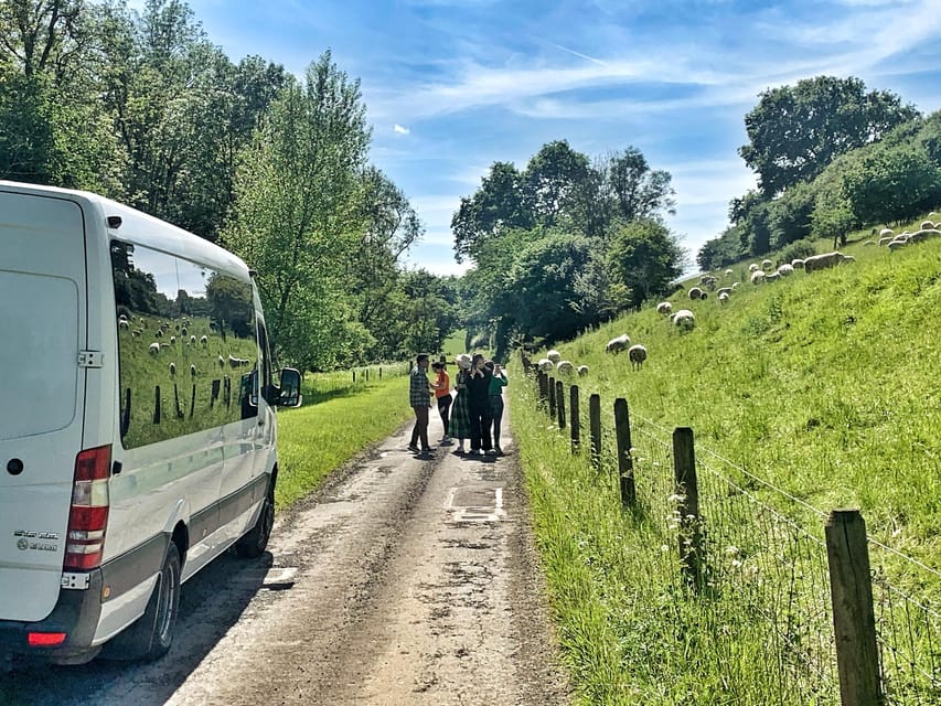 From Cambridge: Guided day trip to Stratford & The Cotswolds - Stratford-upon-Avon and Shakespeare’s streets