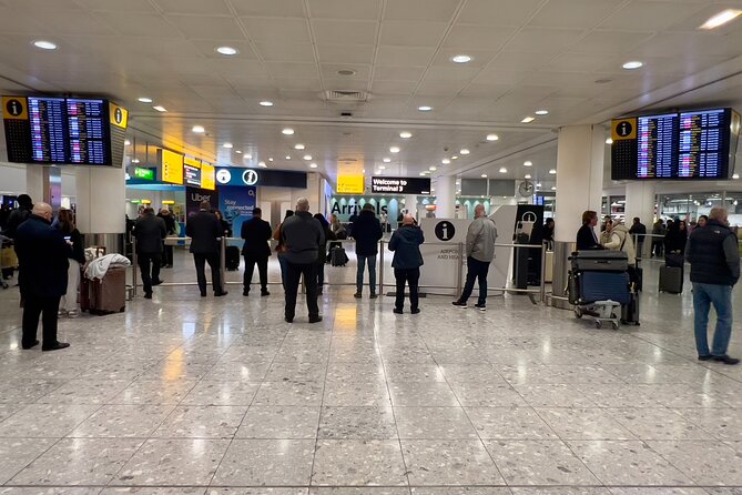 From Heathrow Airport to Gatwick Airport | Private Transfer - Communication and punctuality
