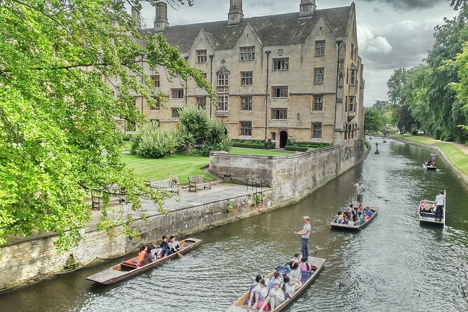From London: Oxford and Cambridge University Town Tour with Guide - The basic shape of this long day