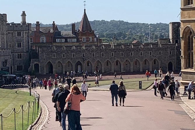 Full Day Excursion Royal London & Windsor in an Iconic London Black Cab - Kensington Palace and the Princess Diana connection