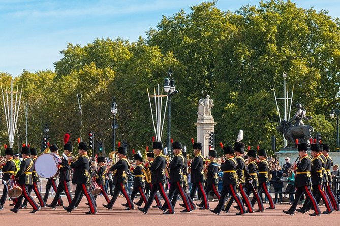Full Day Private London Tour - Four hours for London’s wider collection of sights
