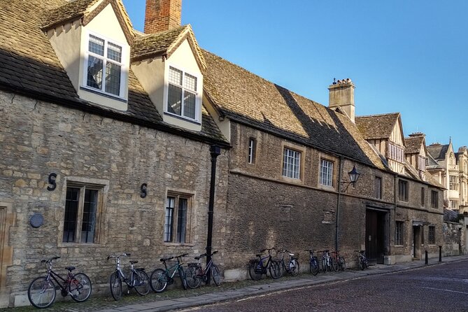Fun, Flexible Treasure Hunt Around Oxford with Cryptic Clues & Hidden Gems - The Turf adds a welcome pub option