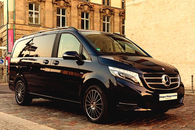 Gatwick Airport to Central London taxi transfers - The ride to London, with no shared shuttle detour