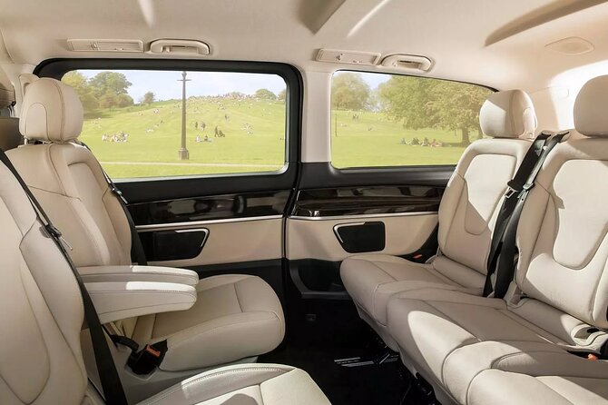 Gatwick Airport to Oxford Private Transfer - From Gatwick Arrivals To Oxford In About 90 Minutes