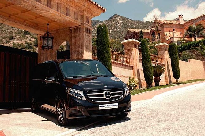 Gatwick to Southampton Private Taxi Transfers - The Direct 90-Minute Journey to Southampton