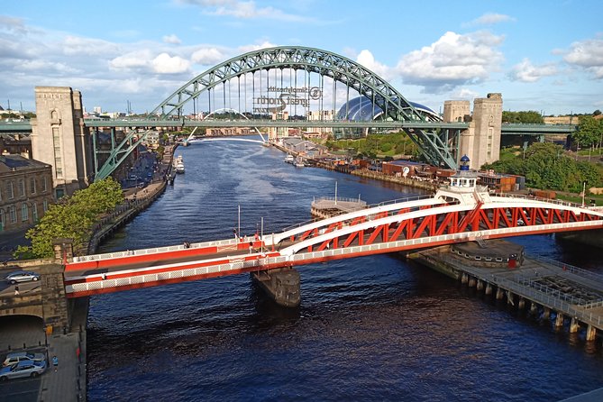 Guided City Walking Tour of Newcastle - Starting at Grey’s Monument in Grainger Town