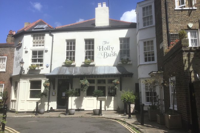 Hampstead Village (London) Walking Tour - Well Walk and Hampstead’s spa beginnings
