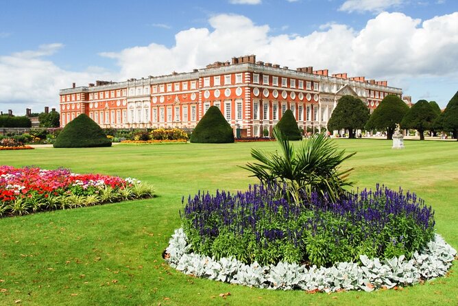 Hampton Court Palace & Windsor Castle Private Car Tour from London - What is included, and what is not?