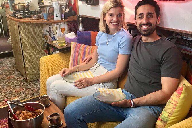 Hands-On Churros & Chocolate Class on a London Houseboat - Arriving at the Canary Wharf houseboat