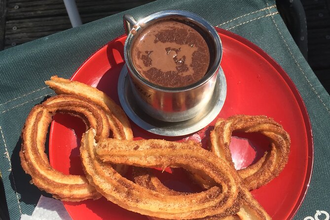 Hands-On Churros & Chocolate Class on a London Houseboat - Meeting Tere and learning the Spanish tradition