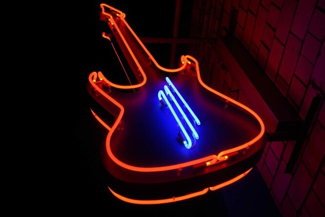 Hard Rock Cafe London Old Park Lane with Set Menu for Lunch or Dinner - Key points to know before you book