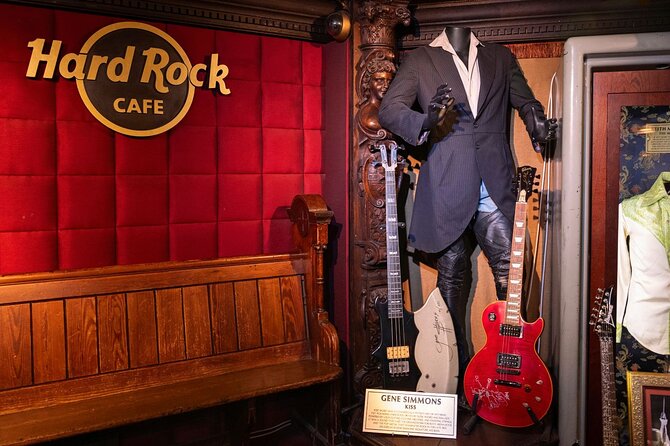 Hard Rock London Walking Tour - Choosing the optional two-course lunch
