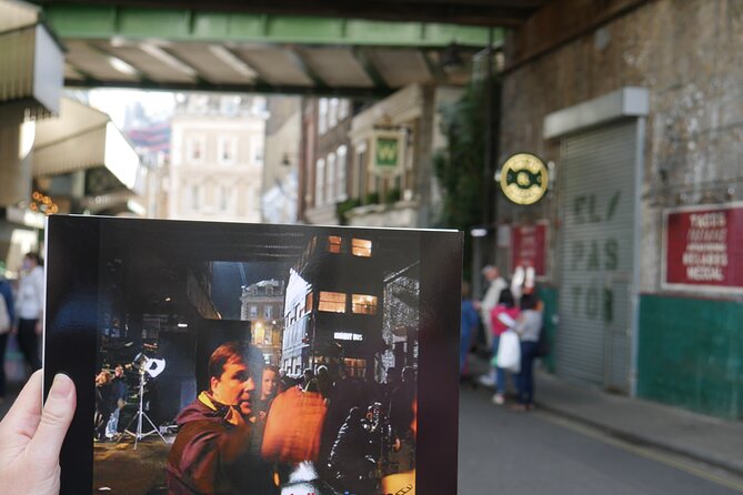 Harry Potter London Small Group Walking Tour - Leadenhall Market and the first Leaky Cauldron