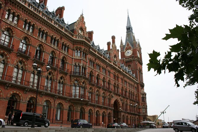 Harry Potter Private Tour in London - Westminster Bridge and scenes from the films