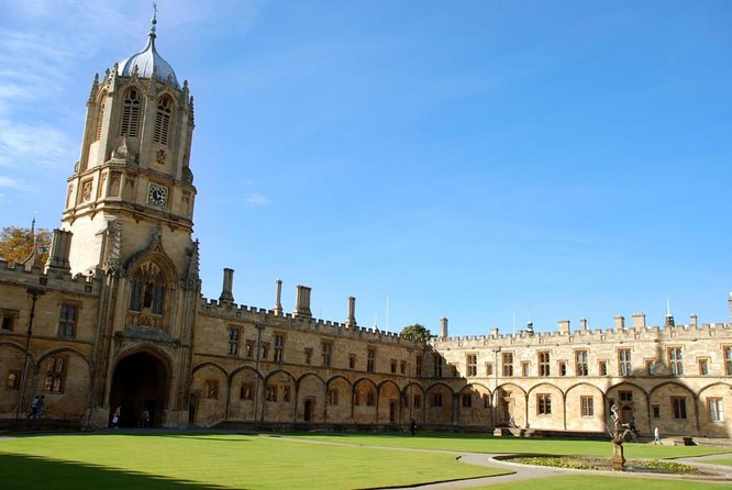 Harry Potter Walking Tour of Oxford Including New College - Blackwell’s Bookshop and Oxford’s literary spirit