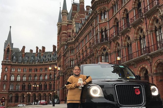 Harry Potters Magical Black Taxi Tour London - The Australian High Commission as Gringotts