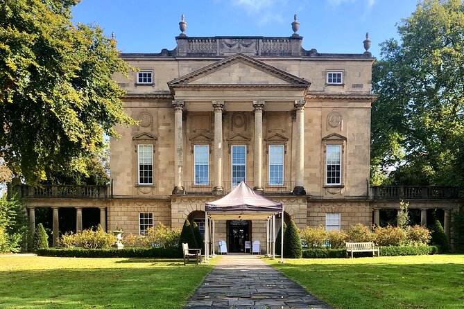 Headphoned Tour: Discover Bath & Bridgerton with Music - Starting at Abbey Green, where one square plays many parts