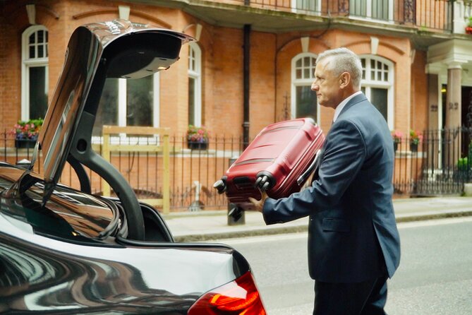 Heathrow Airport Taxi - Private Transfer to/from London - Communication is a major part of the service