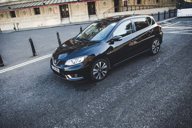 Heathrow Airport to Central London Transfer - Meeting your driver inside Heathrow