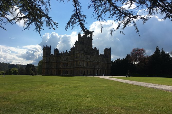 Highclere Castle Private Round Trip Transportation Service - How to use your two or three hours
