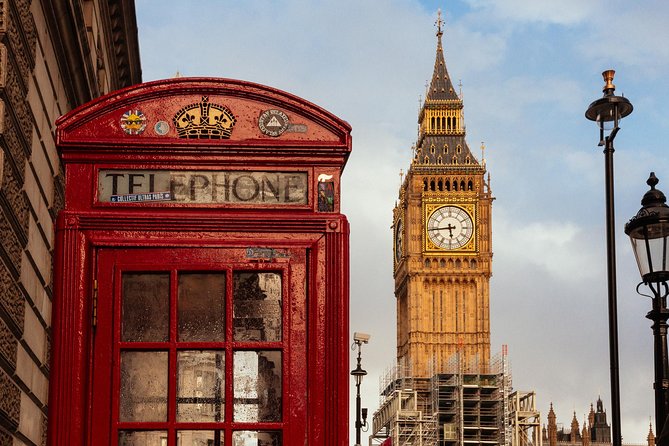 Highlights & Hidden Gems With Locals: Best of London Private Tour - Borough Market: a tasting stop, not a full food tour
