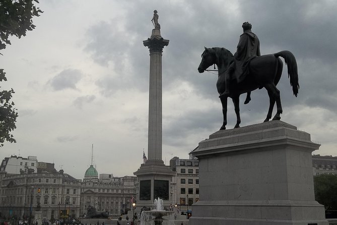 Highlights of London Sightseeing Private Tour with a Kid-Friendly Guide - Key points to know before booking