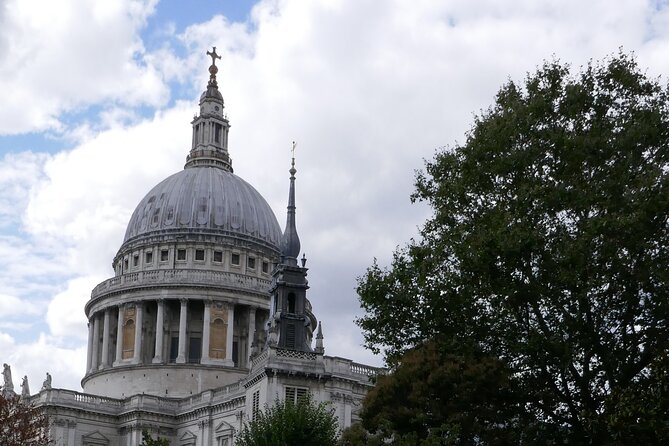 Highlights of Old London Town: Walking Tour of the Square Mile - Starting at the Roman wall near Tower Hill