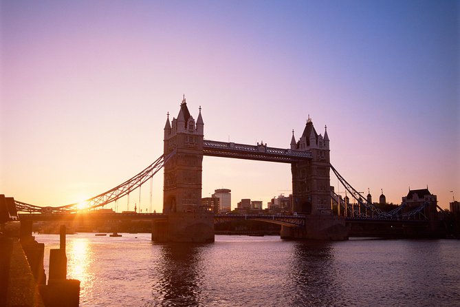 Highlights of Royal London Bike Tour with River Cruise Package - Starting in Southwark near the Thames