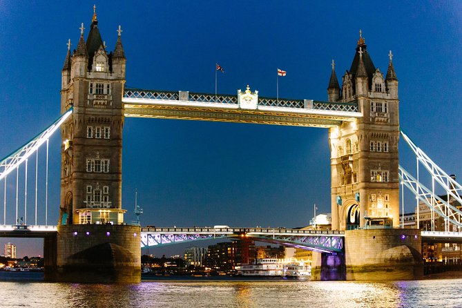 Highlights of Royal London Bike Tour with River Cruise Package - The Tower of London from the outside