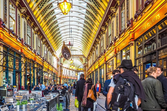 Highlights & Secrets of London Private Tour - Camden Town, Downtown & Markets - Coffee, London Bridge, and the old City