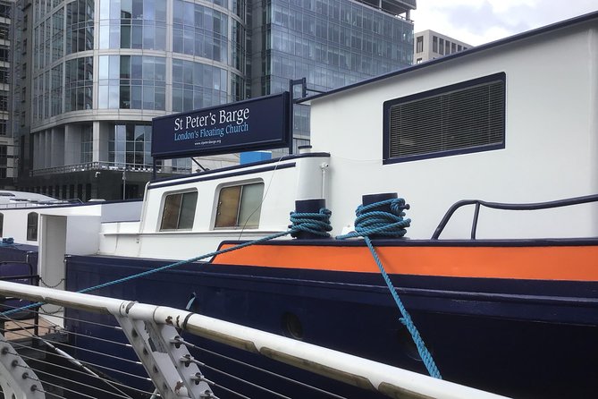Historic walk of East Londons Wapping Docks and its famous Pubs - Police, Courts, and Dangerous River Work