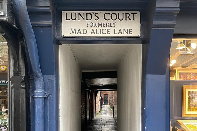 History and Hauntings Self Guided Walking Tour in York with App - Mad Alice, the Shambles, and the Golden Fleece