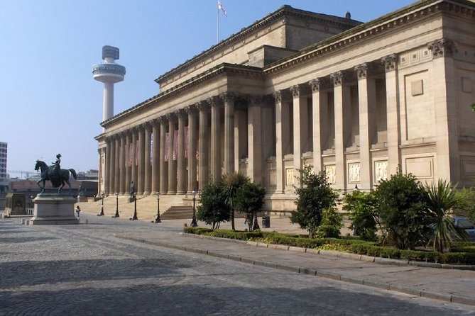 History Guided Tour of Liverpool and the Beatles - Royal Albert Dock and the waterfront