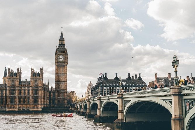 Hourly Rate Disposal Service with Private Driver in London - Price and Value at $146.26 Per Person