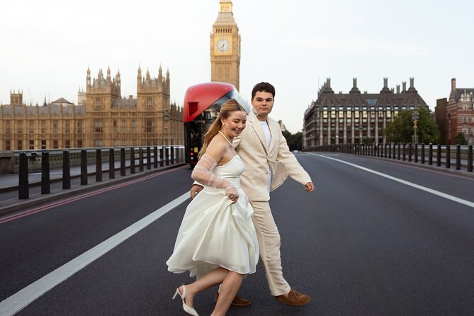 Iconic London Portraits Tour with Expert Local Photographer - Meeting Egemen near London SE1 7PB