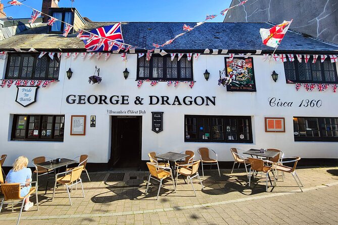 Ilfracombe Harbour: Ghost Tour - Finishing at the Pier Brewery Tap & Grill