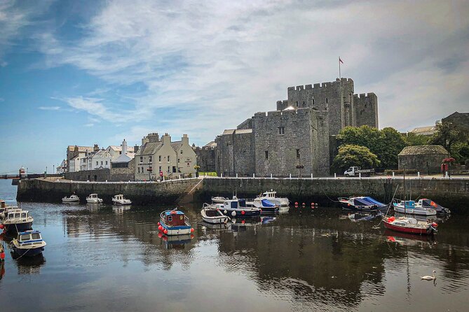 Isle of Man Tour App, Hidden Gems Game and Big Britain Quiz (7 Day Pass) UK - How the Isle of Man app tour works