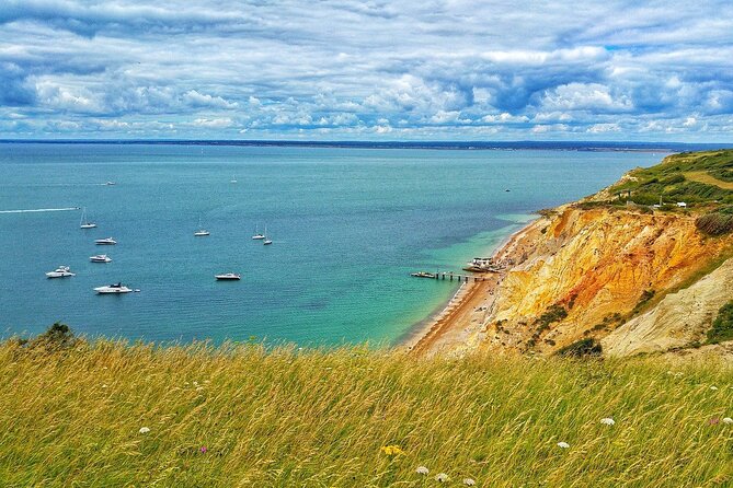 Isle of Wight Tour App, Hidden Gems Game and Big Britain Quiz (7 Day Pass) UK - Exploring by car or on foot