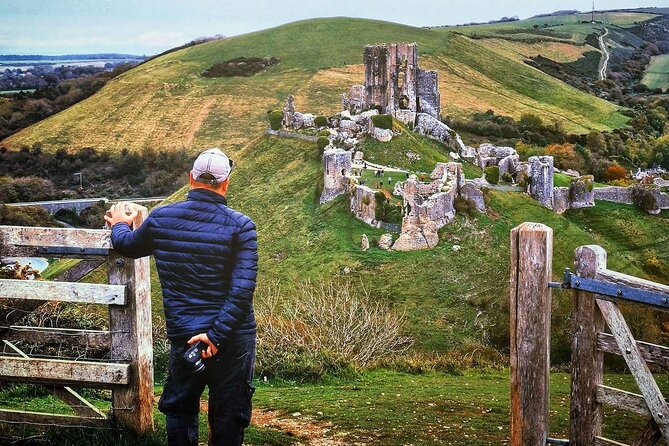 JURASSIC SPECTACULAR | 10+ Stops on the Jurassic Coast! - Corfe Castle, medieval power in a hilltop village