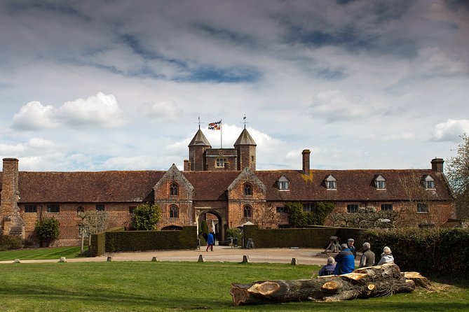 Kent; Garden of England Private Tour including Passes to 4 Sites - What the private vehicle and audio guide add