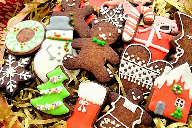 Kew Biscuit Decorating Class for Adults - Seasonal Themes from Spring Flowers to Christmas
