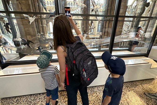 Kid-Friendly Natural History Museum & Dinosaurs Private Guided Tour in London - How the private pace works with young children