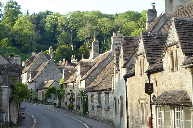 Lacock and Castle Combe - Afternoon Private Tour - Castle Combe: The Classic Cotswold Stop