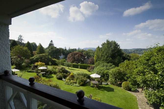 Lake District - Rail Tour from London with Cream Tea and Cruise - Hawkshead, Wordsworth, And A Proper Village Stop