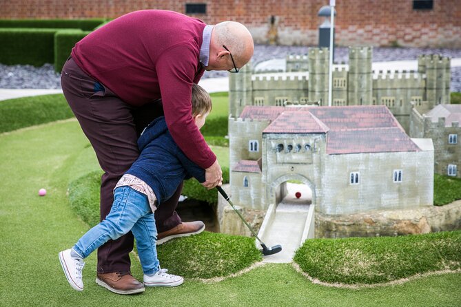 Leeds Castle Admission - Ultimate Explorer Tickets - Food, picnics, and sensible pacing